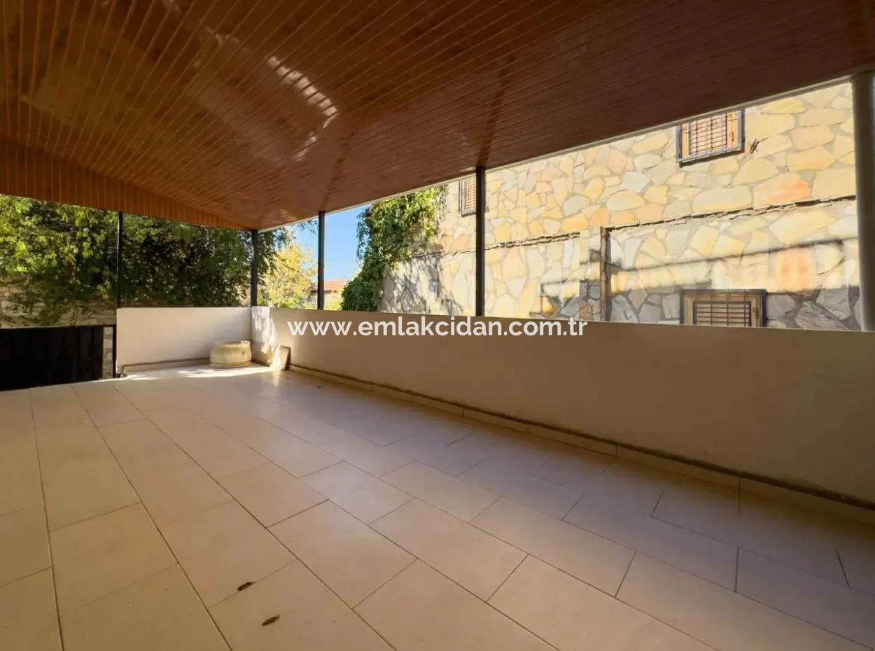 Eski Datça Köyünde Tam Müstakil 150M2 Arsa İçerisinde 4+1  Satılık Taş Villa