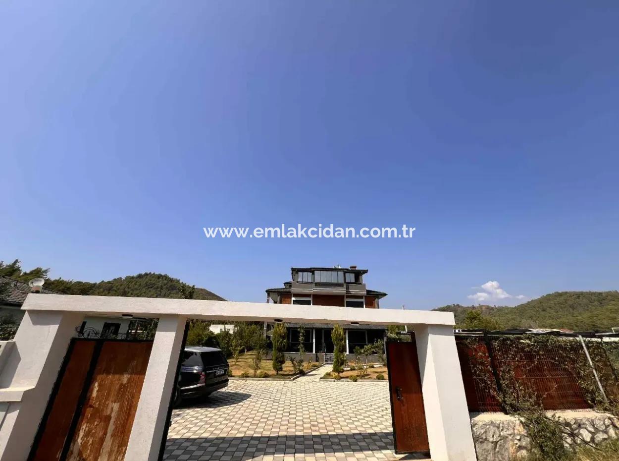 Harika Bir Portföy! Marmaris'in Eşsiz Doğası Ve Merkeze Yakın Konumu,.Komple Kiralık Kurumsala Uygun 5 Adet 2+1 Full Eşyalı Daire Mevcut Bina