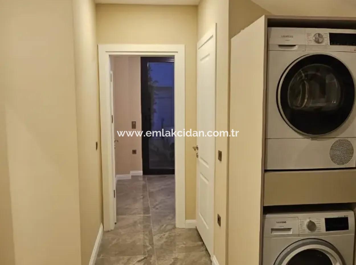 İçmeler Mahallesi 4+1 Tam Müstakil Sıfır Satılık Villa