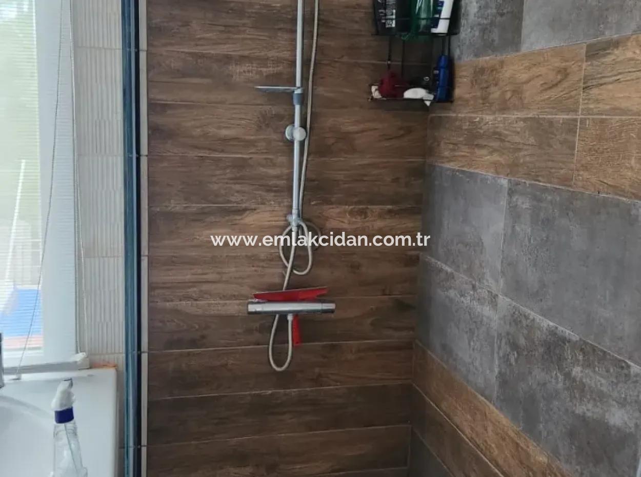 Ortaca Mahallesi Satılık 10.000 M2 İçerisinde Özel Yapım Havuzlu Çiftlik Evi