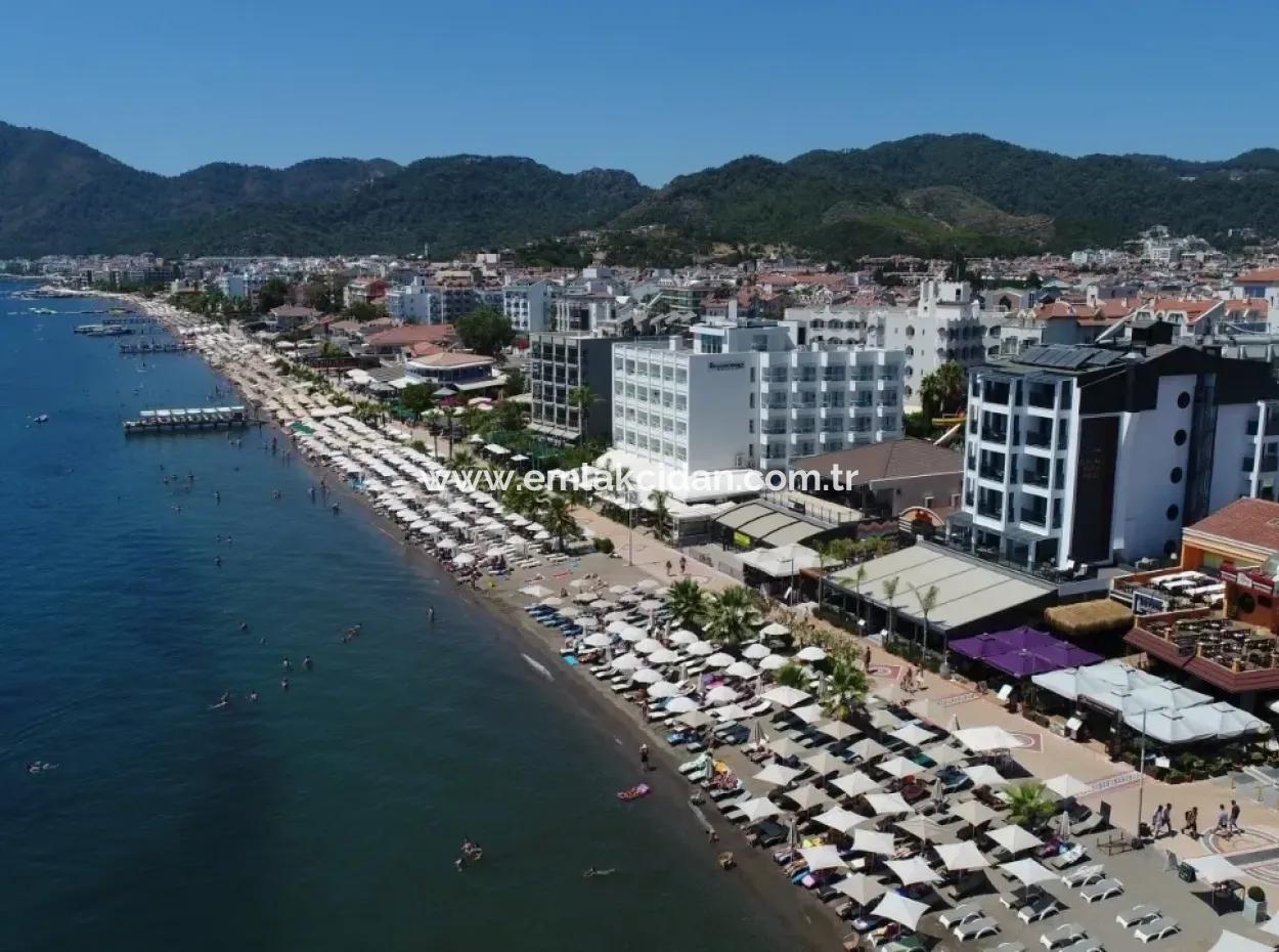 Marmaris Merkezinde Denize Sıfır Satılık Butik Otel 45 Oda