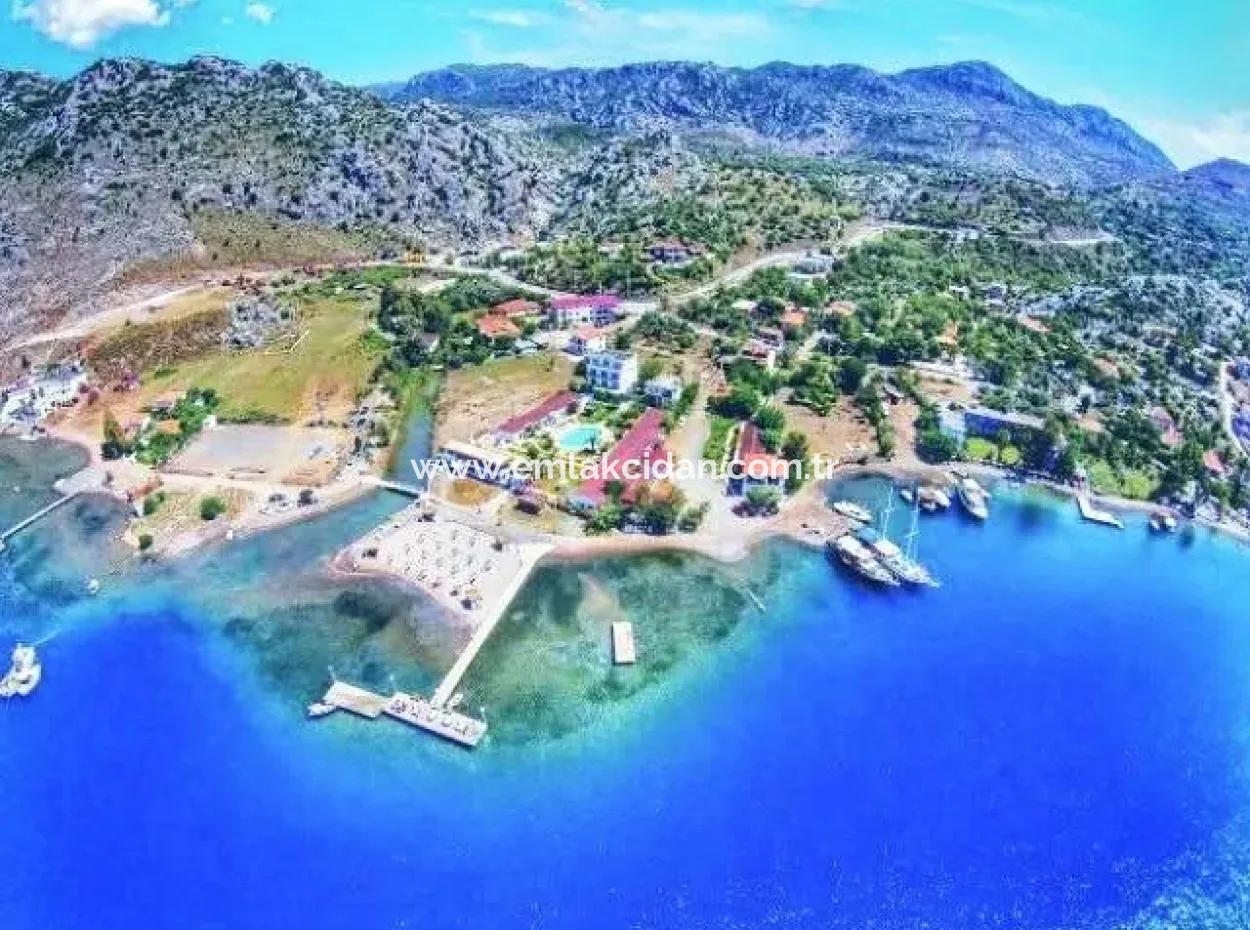 Marmaris,Den 40 Km Uzaklıkta Denize Sıfır Satılık 30 Oda Butik Otel