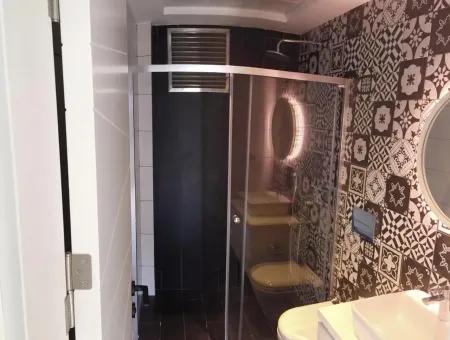 Marmaris İlçesi Beldibi Mahallesinde Satılık Müstakil Havuzlu 4 Oda 2 Salon 220 M2 Havuzlu Akıllı  Villa