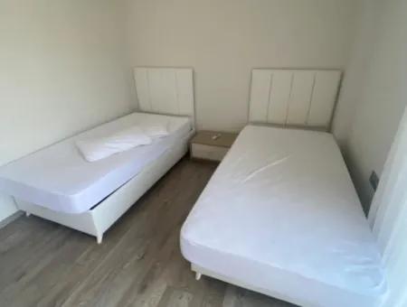 Marmaris Çamdibi 5 +1 Tam Müstakil Havuzlu Eşyalı Kiralık Tripleks Villa