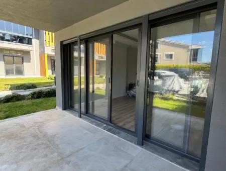 Kemeraltı Mahallesi 4+1 Satılık Müstakil Villa